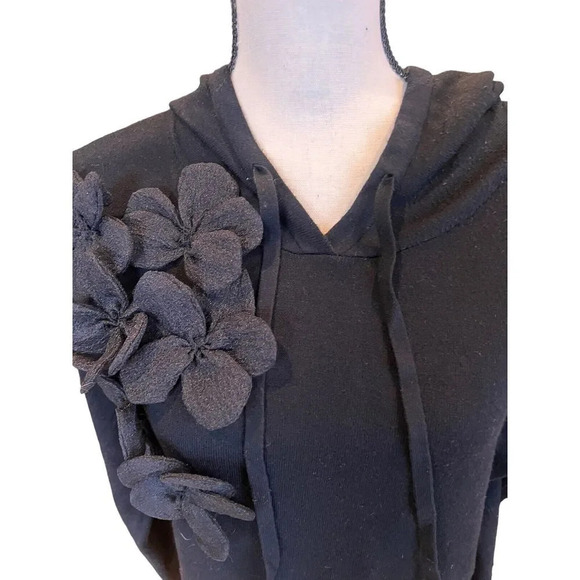 Siami Milano Women’s Black Knit Hoodie Sweater M Floral 3D Applique Pullover - Picture 5 of 12